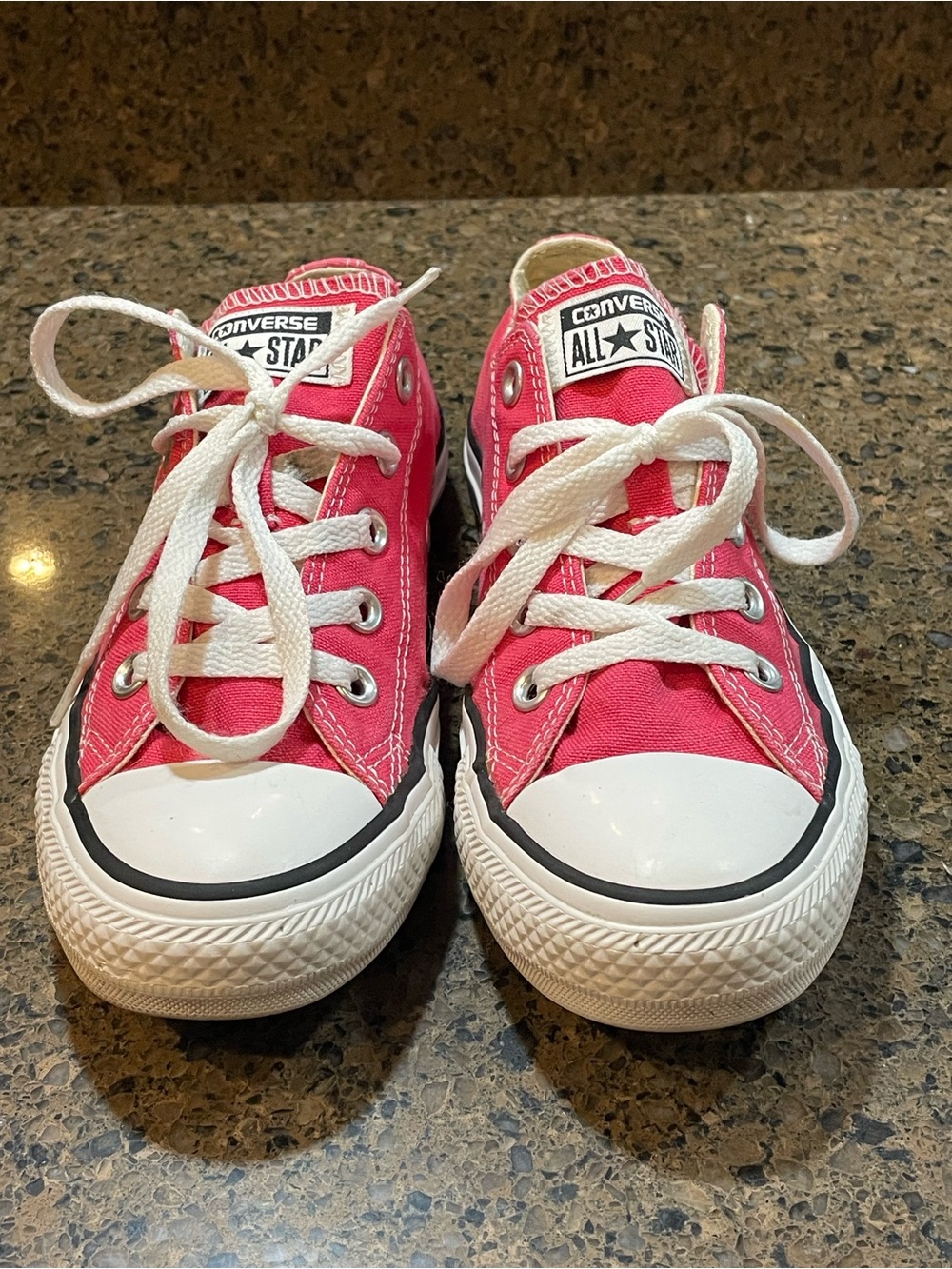 Converse Chuck Taylor All Star Low Top Ox Raspberry Jam Womens Size 6 Great Cond - Picture 3 of 9